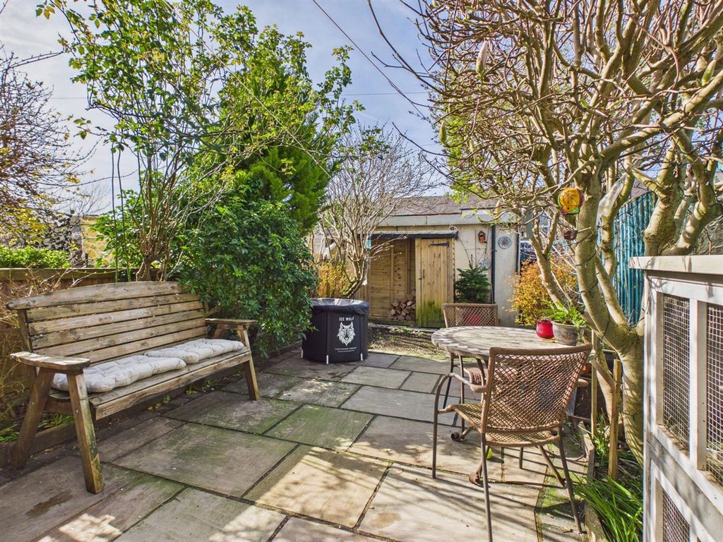 Property photo 2 of 19 Rear Garden