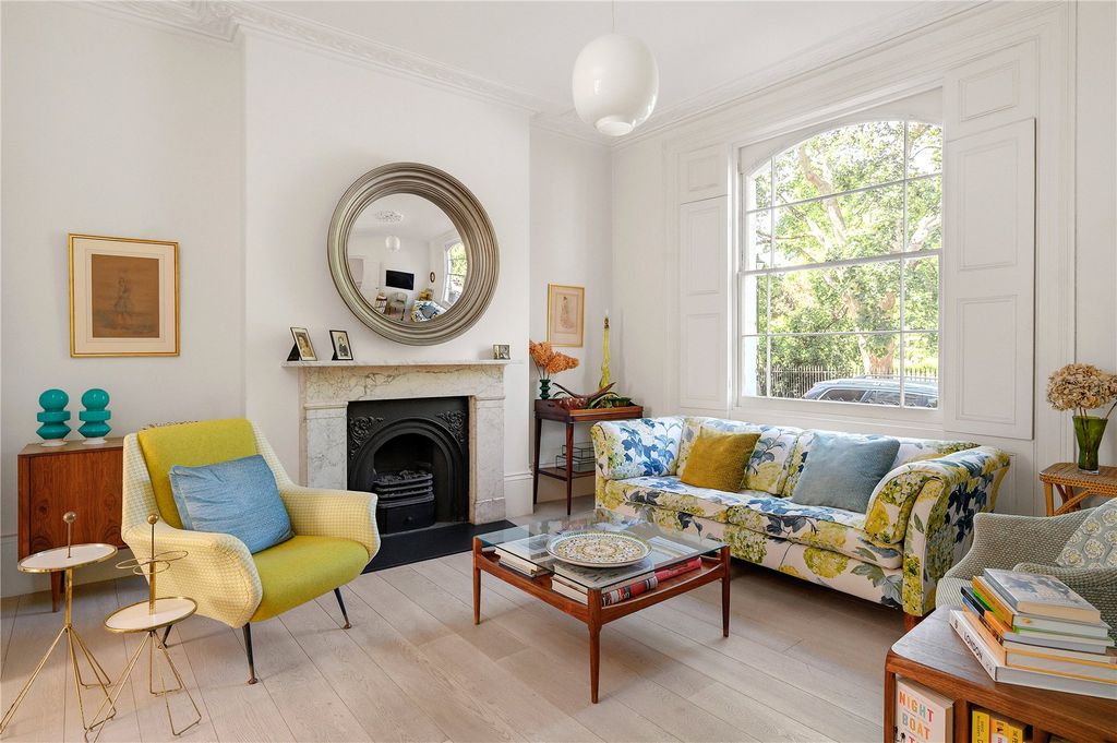 Property photo 1 of 18 Picture No. 04