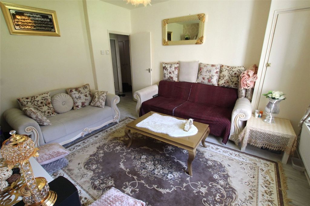 Property photo 1 of 7 Picture No. 05