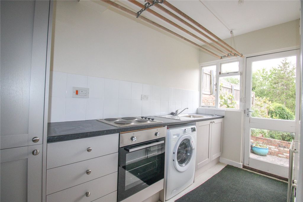 Property photo 3 of 13 Picture No. 12