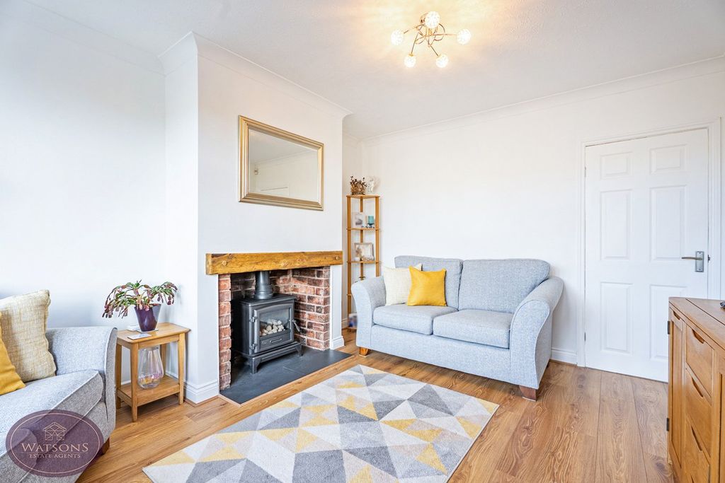 Property photo 3 of 26