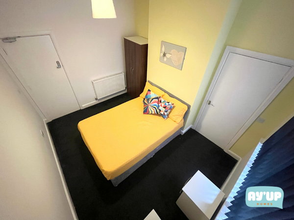 Property photo 2 of 3