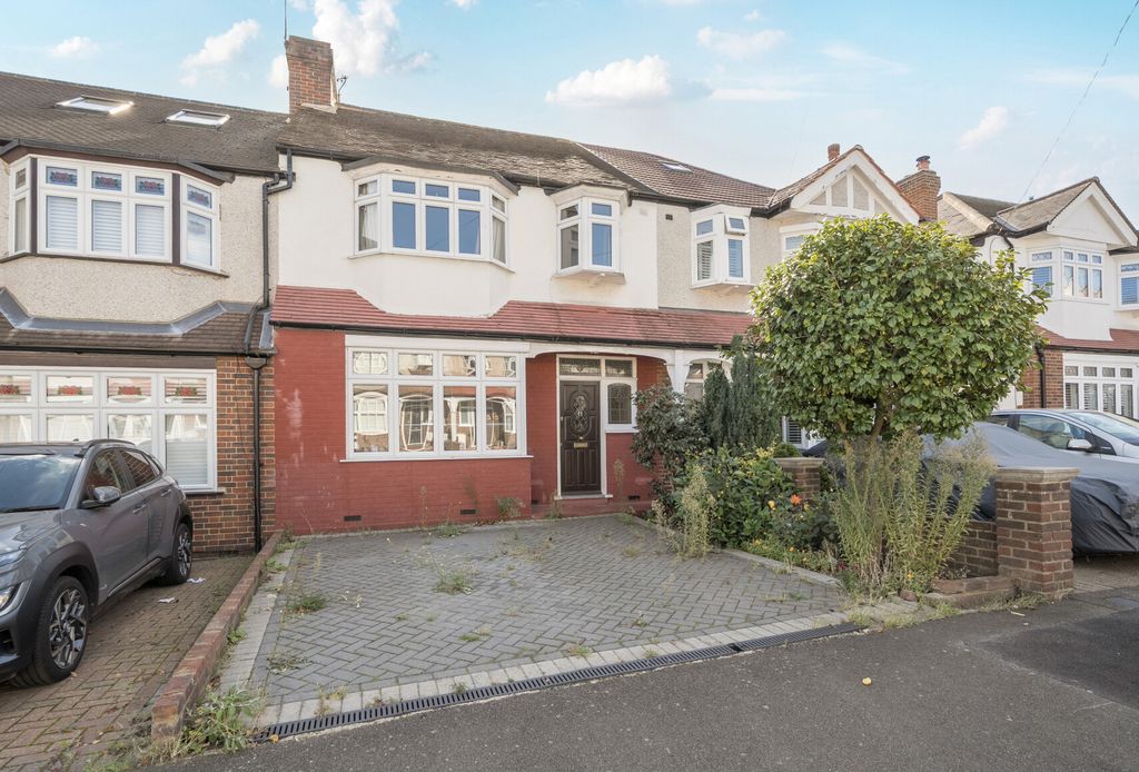 Property photo 1 of 13 12-1358970-1-68d5...