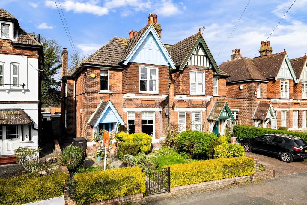 Property photo 1 of 21