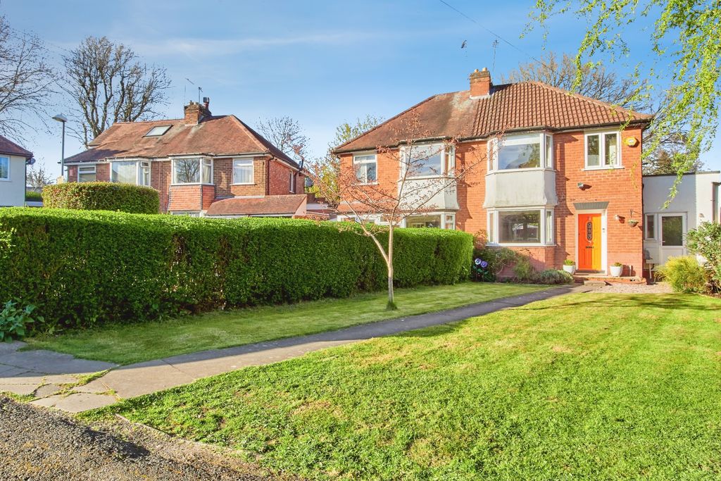 Property photo 2 of 15