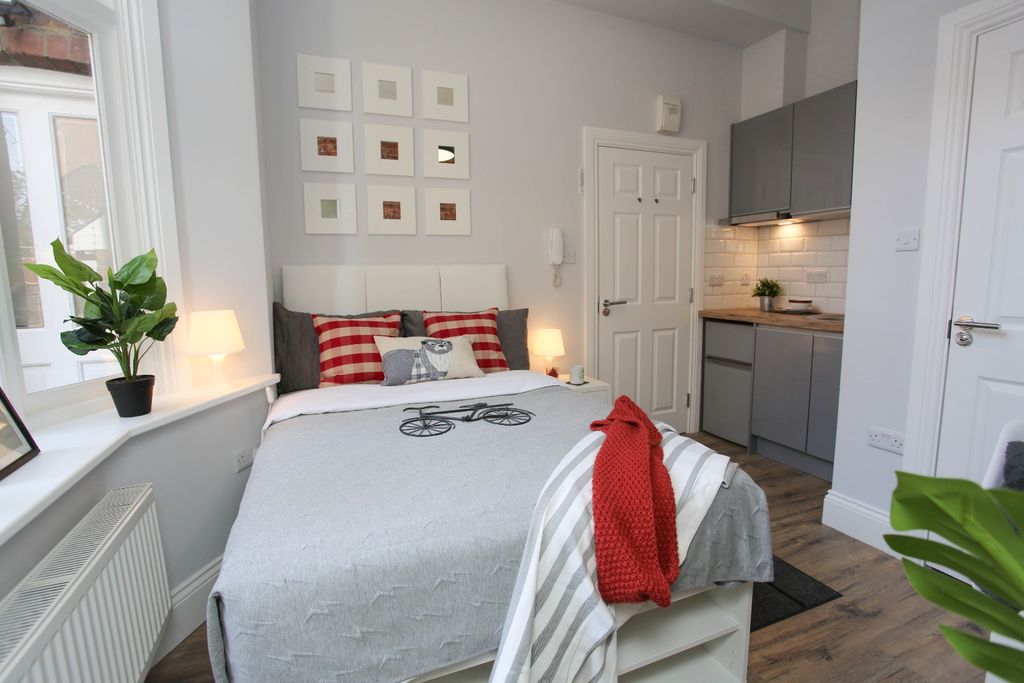 Property photo 1 of 16 3781600