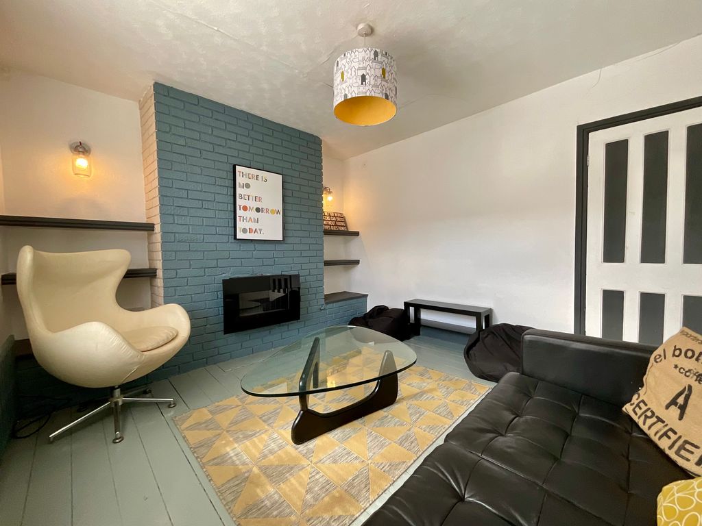 Property photo 3 of 19 Img_34261_7_Original