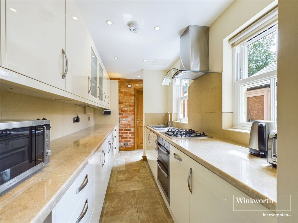 Property photo 2 of 18 Picture No. 59