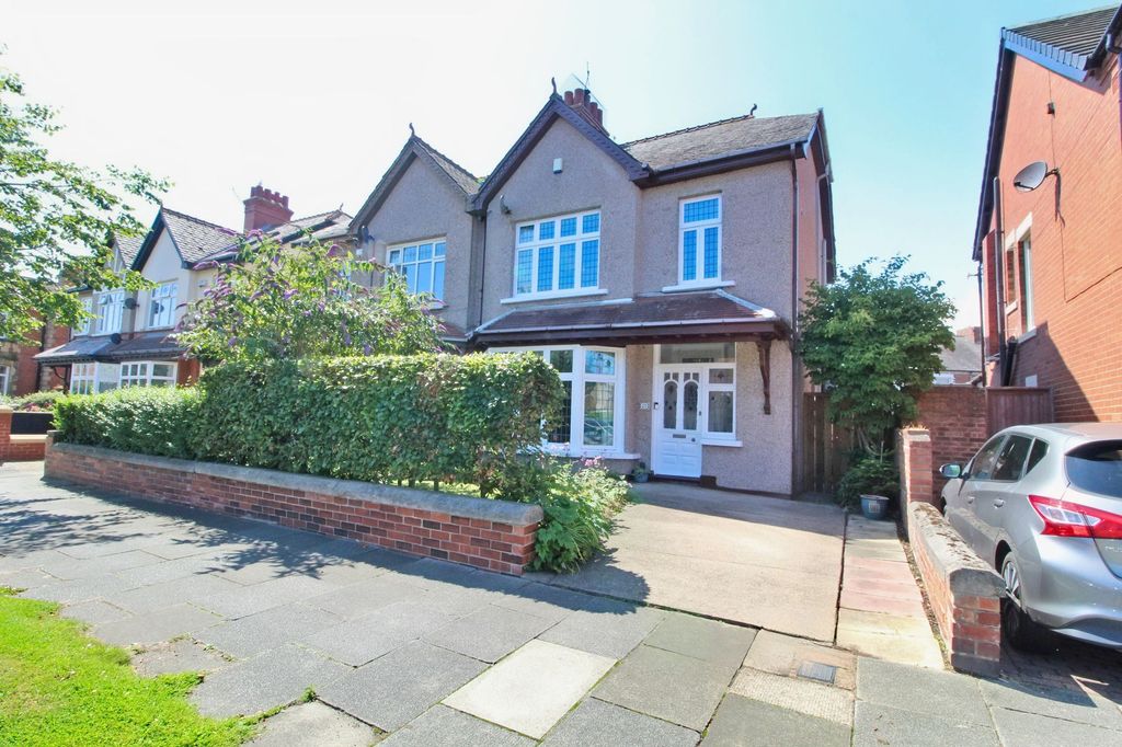 Property photo 1 of 25