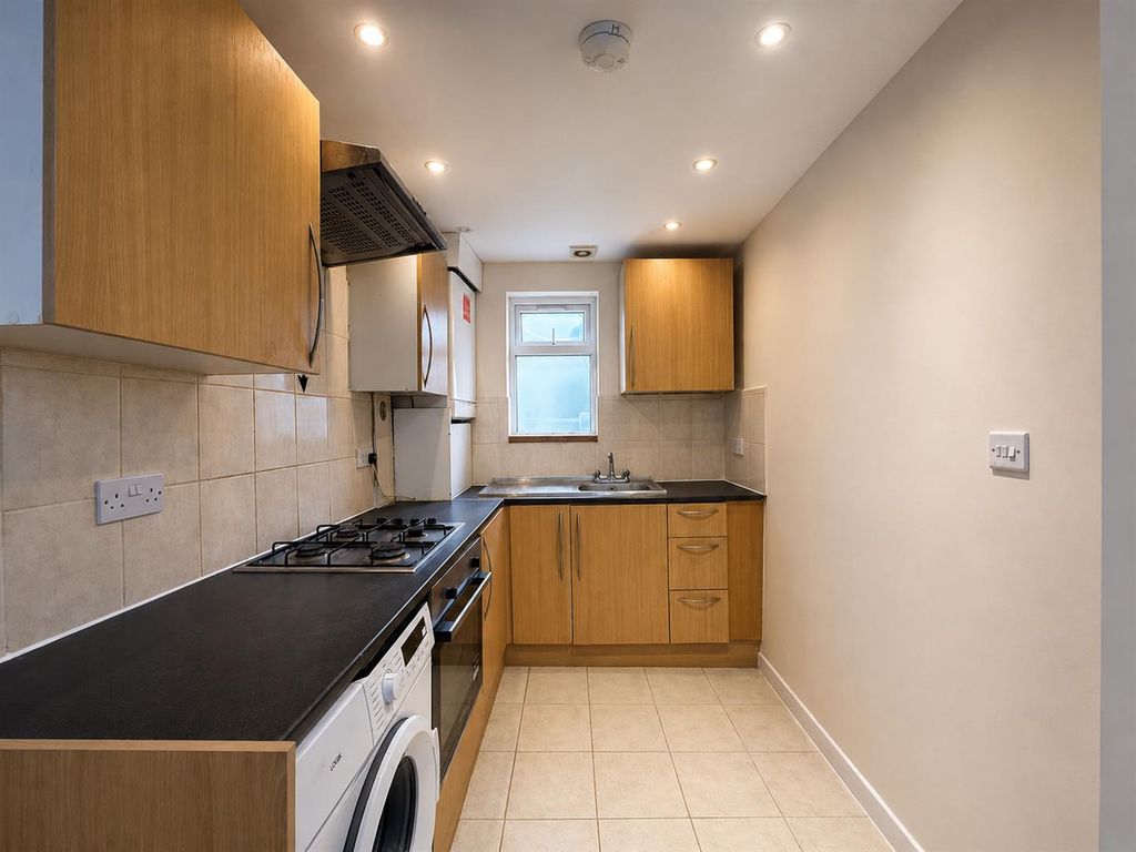 Property photo 3 of 5 73477d27-Fe00-4E30-Bd70-94d59A7F0c43.Png