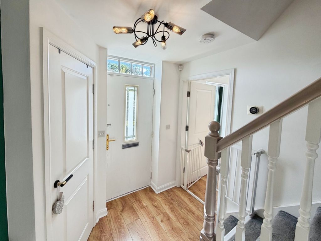 Property photo 2 of 51 Pbox-Img.Jpg