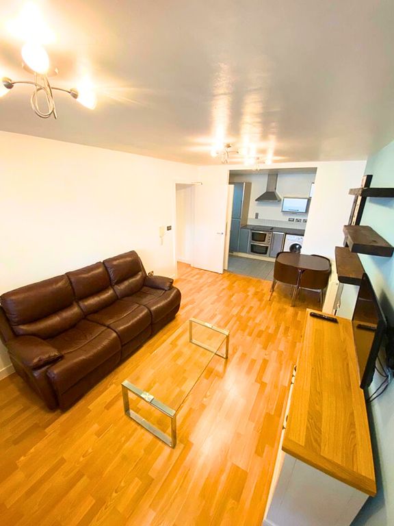 Property photo 2 of 7