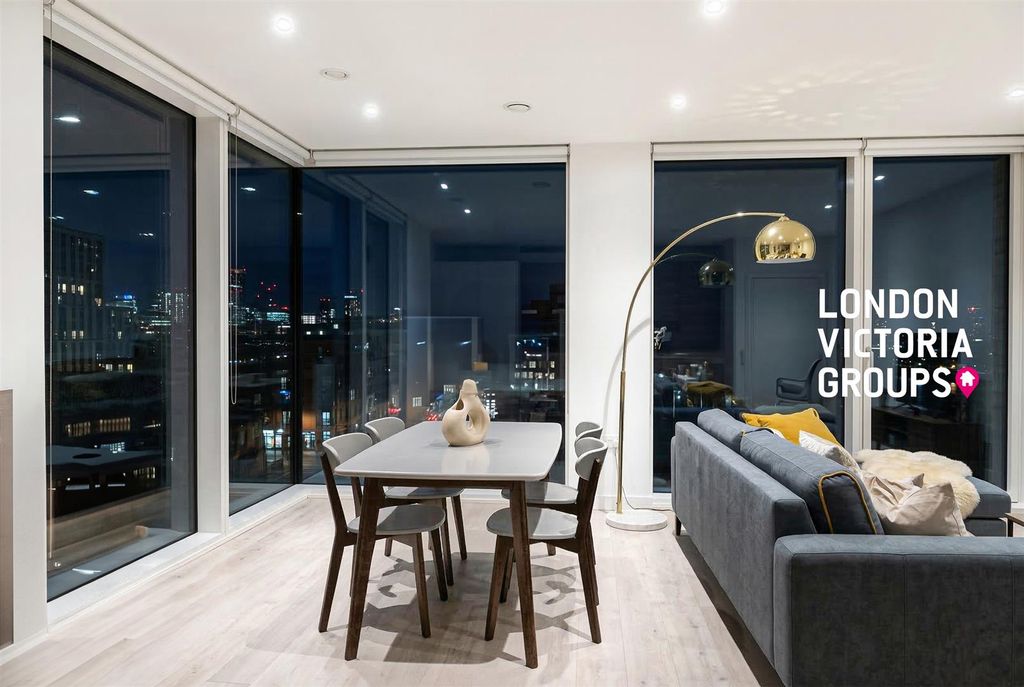 Property photo 3 of 5 1-7106.Jpg