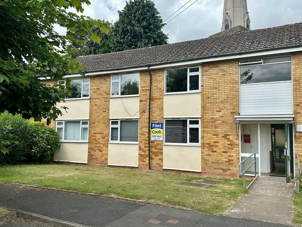 Property photo 1 of 12