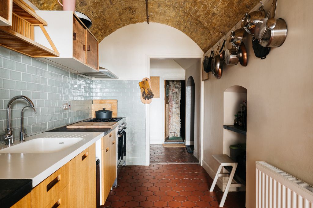 Property photo 3 of 21 150269 - Inigo.Granvillemarina.Ramsgate-18.Jpg