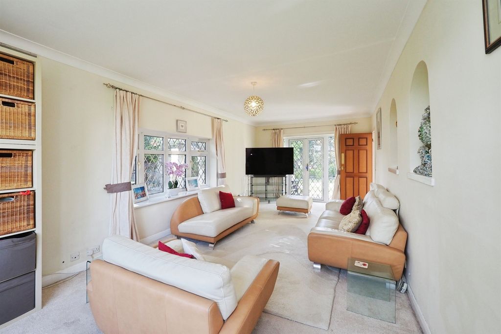 Additional image 6 of 3 bed detached house for saleNanpantan Road, Nanpantan, Loughborough LE11