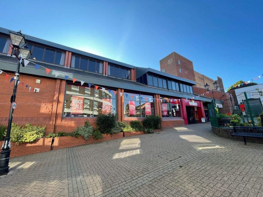 Property photo 2 of 3