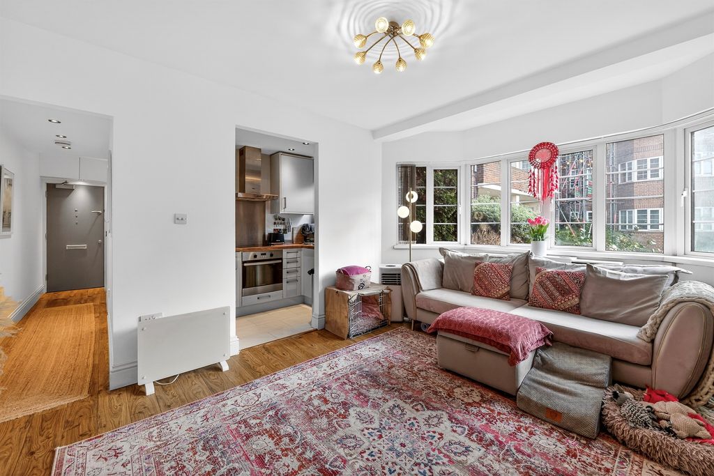 Property photo 2 of 29