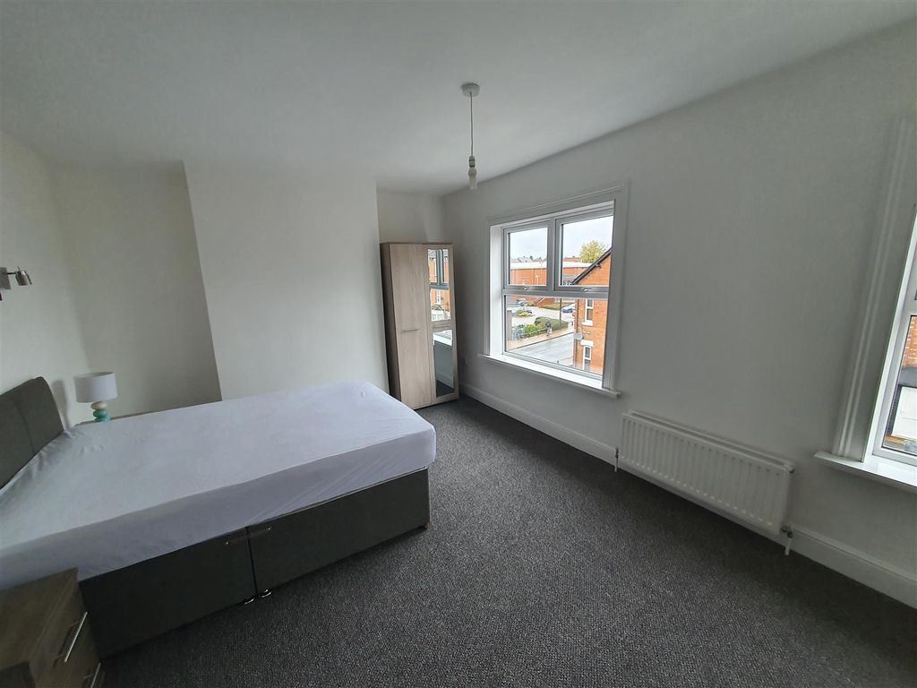 Property photo 3 of 9 20201029_145118.Jpg