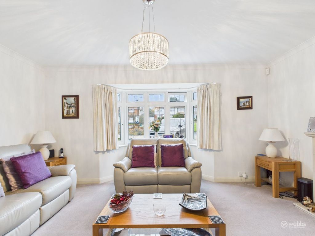 Property photo 2 of 26