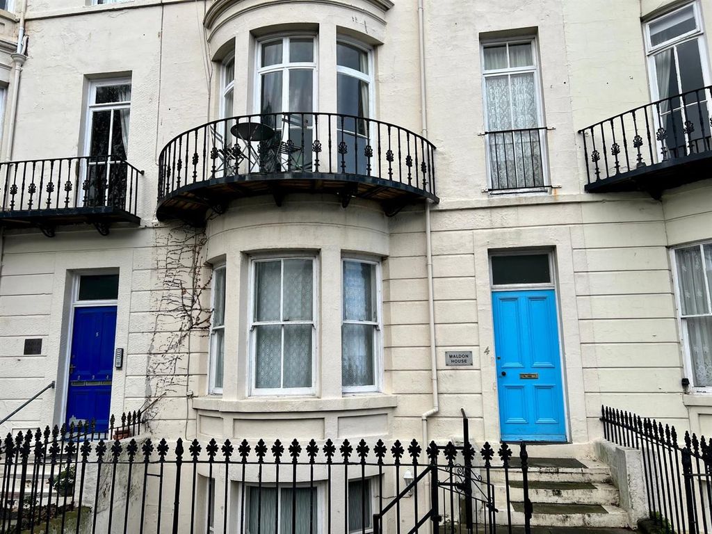Property photo 1 of 7