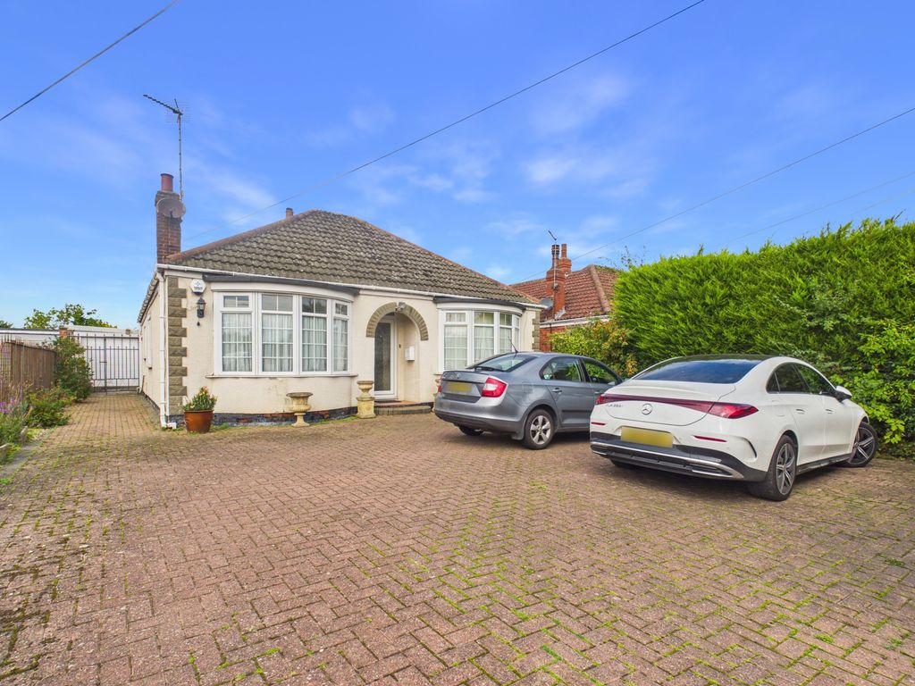 Property photo 1 of 23
