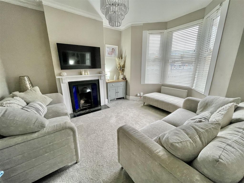 Property photo 3 of 9 Img_8221.Jpg