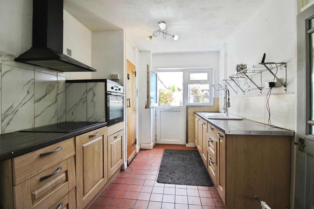 Property photo 2 of 15