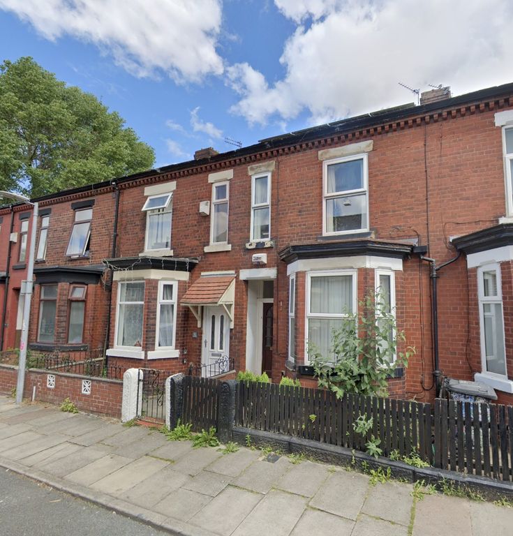 Property photo 1 of 8