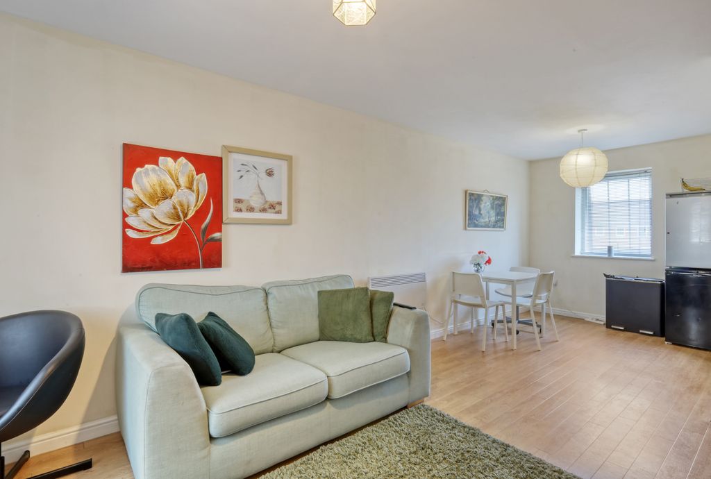 Property photo 1 of 13 Two Double Bed, Inc. En-Suite, Apartment
