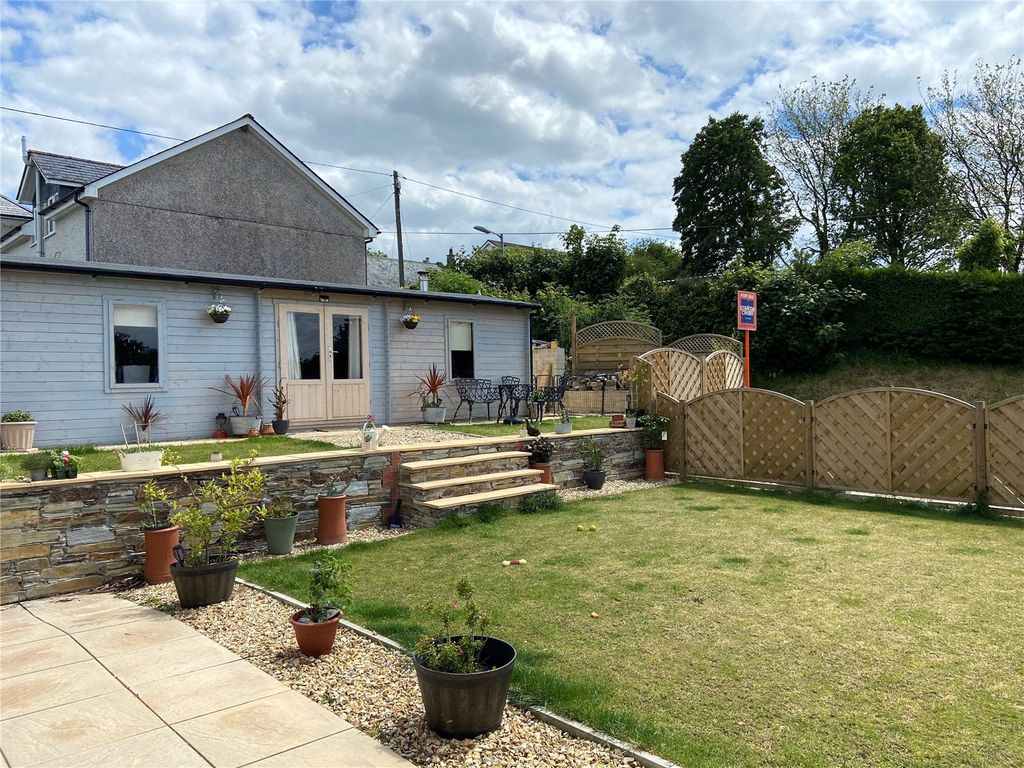 Property photo 3 of 15 Picture No. 23