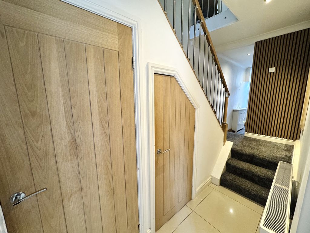 Property photo 3 of 20 Img_6272