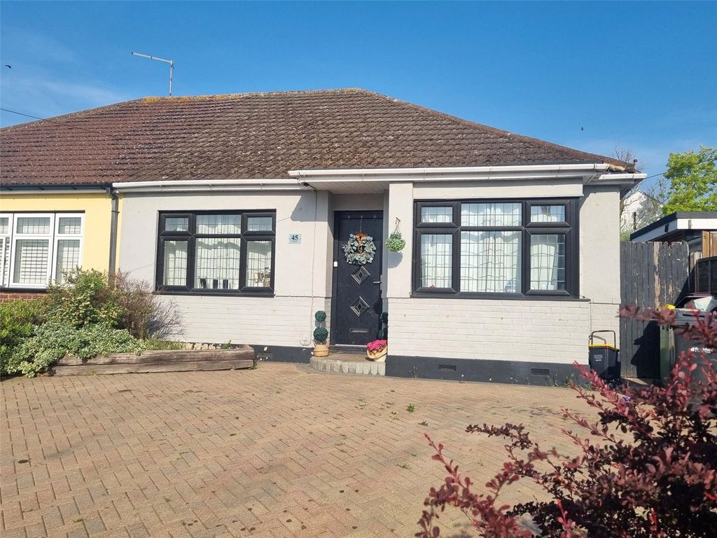 Property photo 1 of 15 Picture No. 05