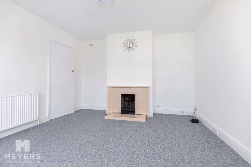 Property photo 2 of 11 Photo 2