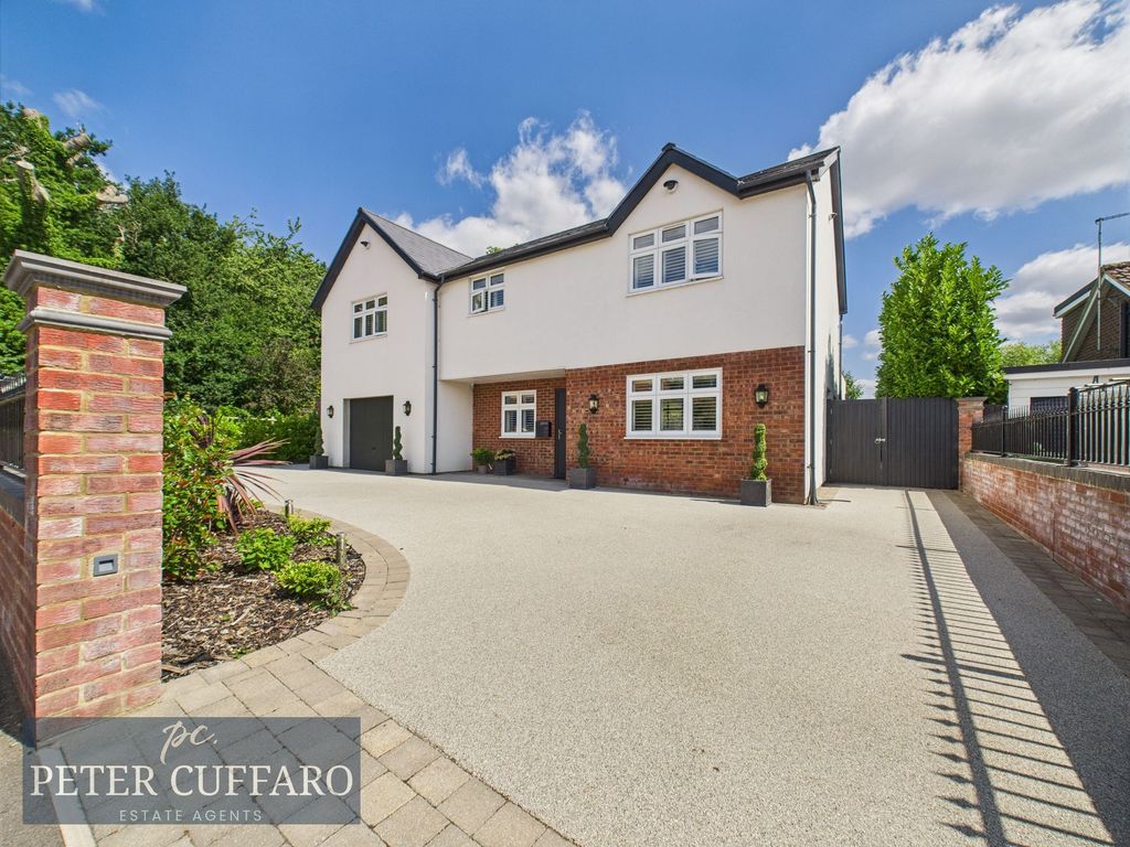 Property photo 1 of 29