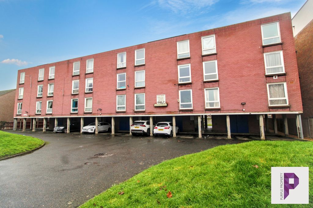 Property photo 1 of 6