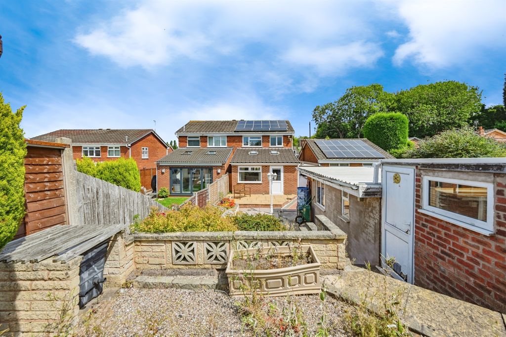 Property photo 3 of 17