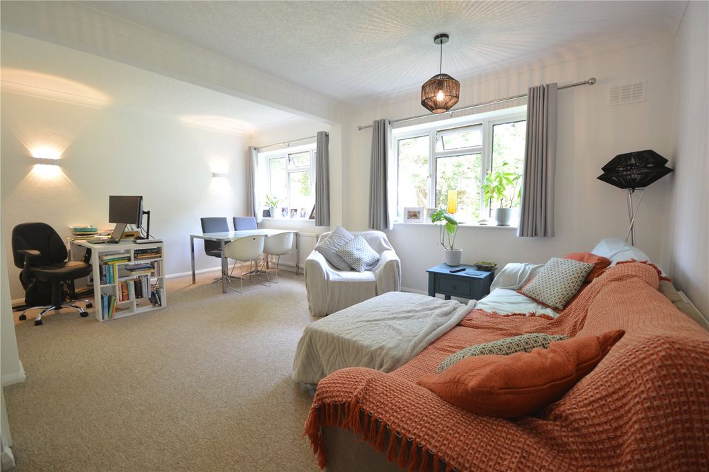 Property photo 3 of 9 Picture No. 08