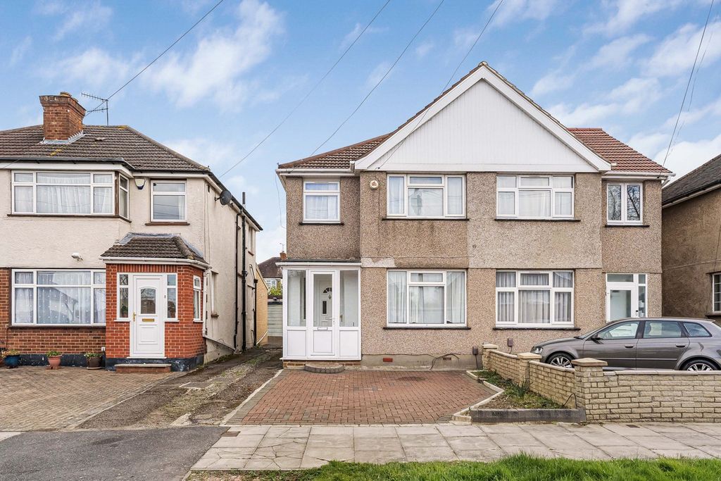 Property photo 1 of 22