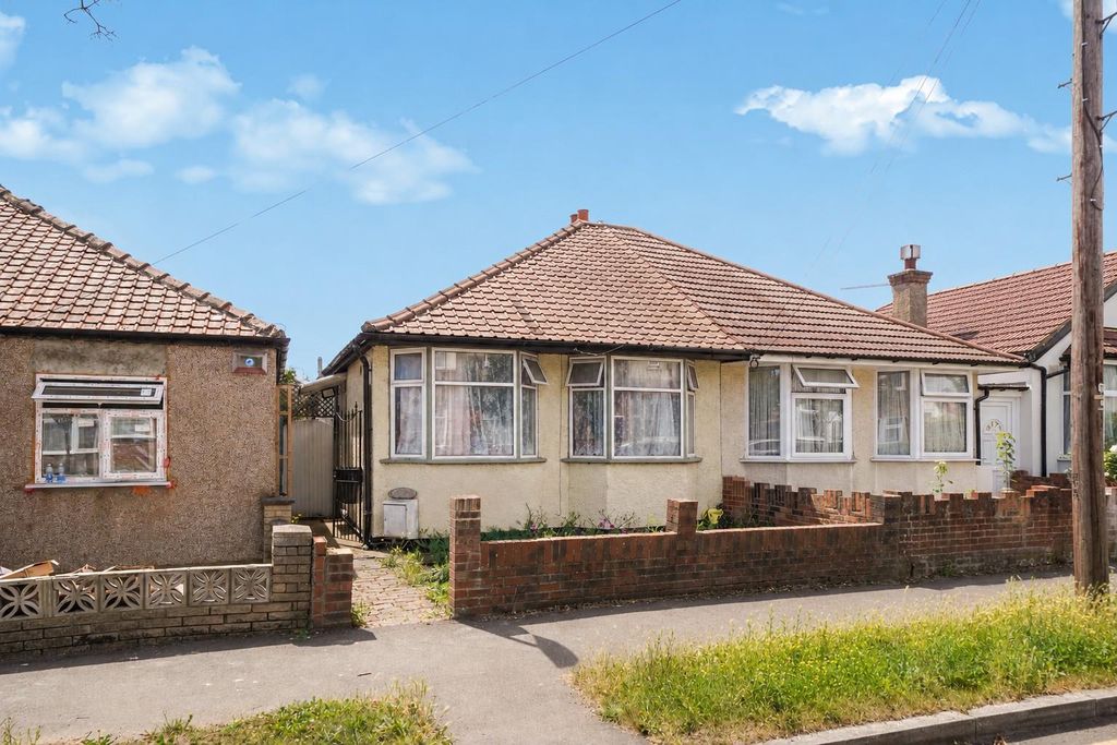 Property photo 1 of 14 156 Rugby Avenue - 4Slphqils7Gjwgbf2Fs0.Jpg