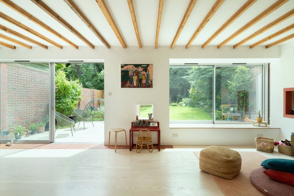 Property photo 2 of 30 299418 - Oakfield-Gardens-16.Jpg