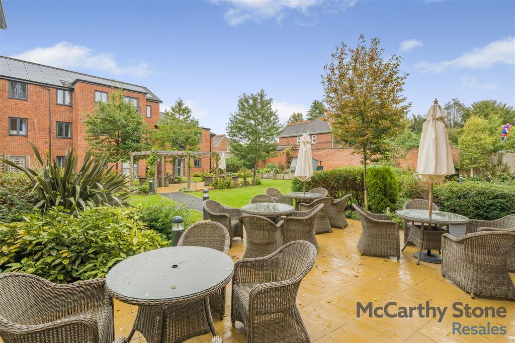 Additional image 14 of 1 bed flat for saleBurlington Gardens, Leyland PR25