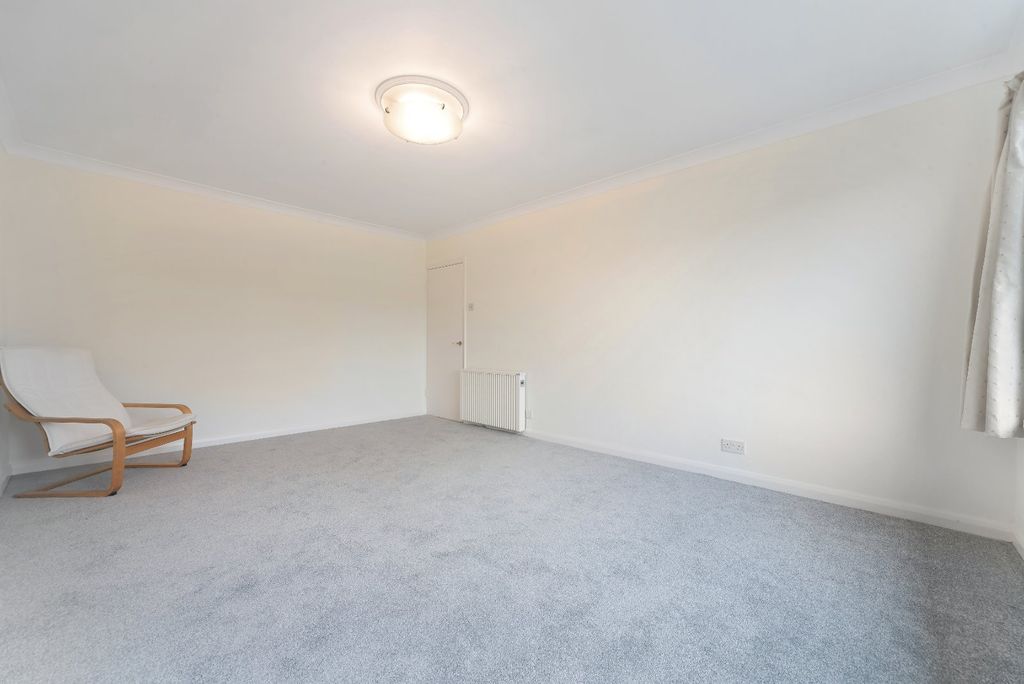 Property photo 3 of 7 Picture No. 05