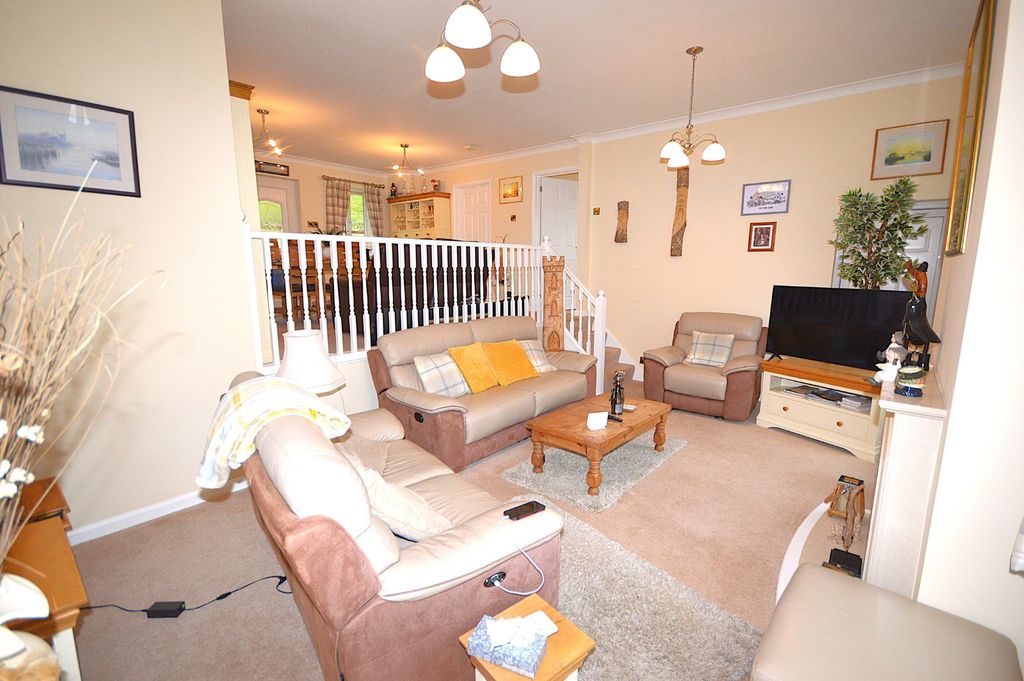 Additional image 4 of 3 bed bungalow for salePlas Hafren, Newtown, Powys SY16