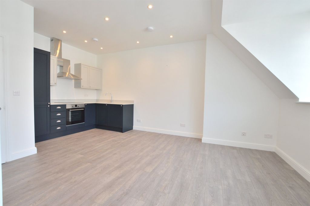 Property photo 1 of 10 Open Plan