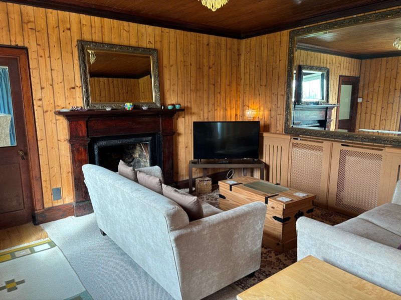Property photo 3 of 31