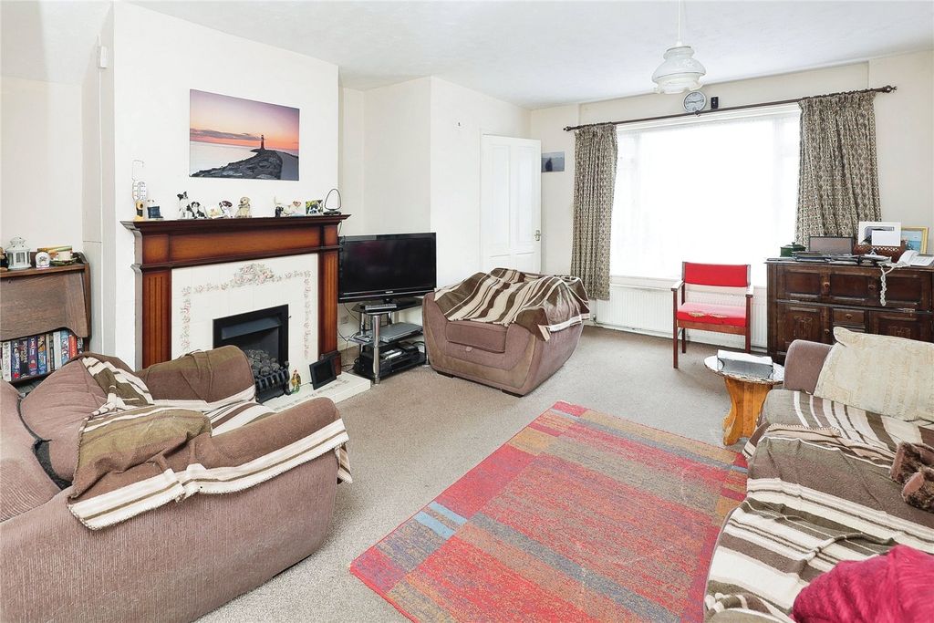 Property photo 3 of 16 Picture No. 03