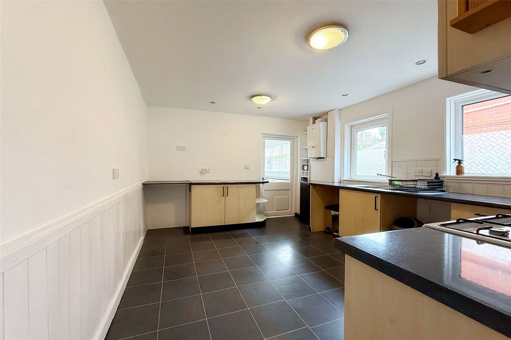 Property photo 3 of 21 Picture No. 09