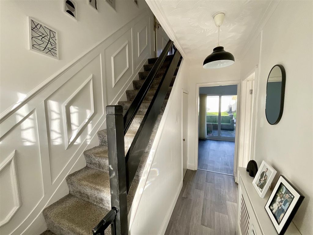 Property photo 2 of 34 Img_8351.Jpeg