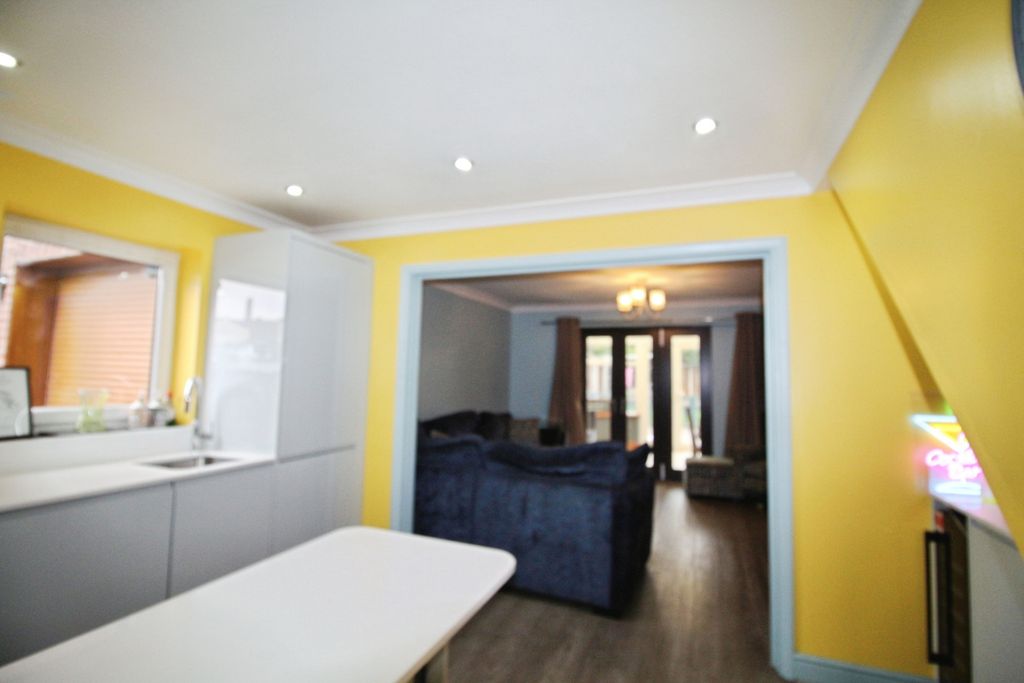 Property photo 3 of 12 48d8Ff7A-Img_4272.Jpg